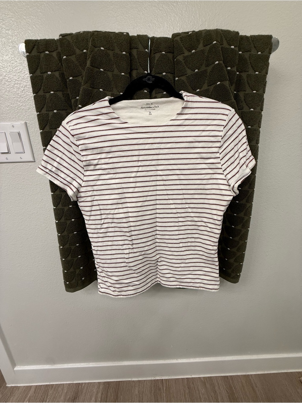 Abercrombie & Fitch Women's White Tee with Burgundy & blue Stripes